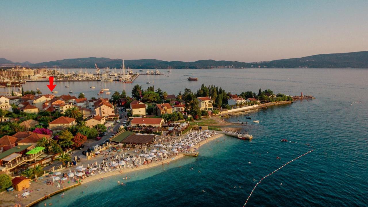 Rosic Apartments Tivat Bagian luar foto