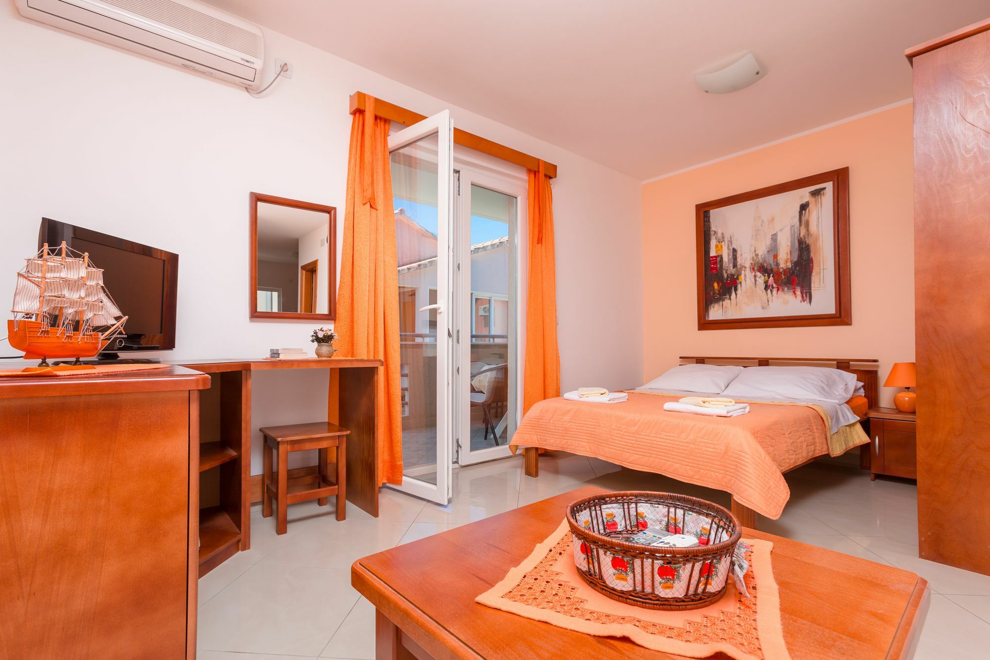 Rosic Apartments Tivat Bagian luar foto